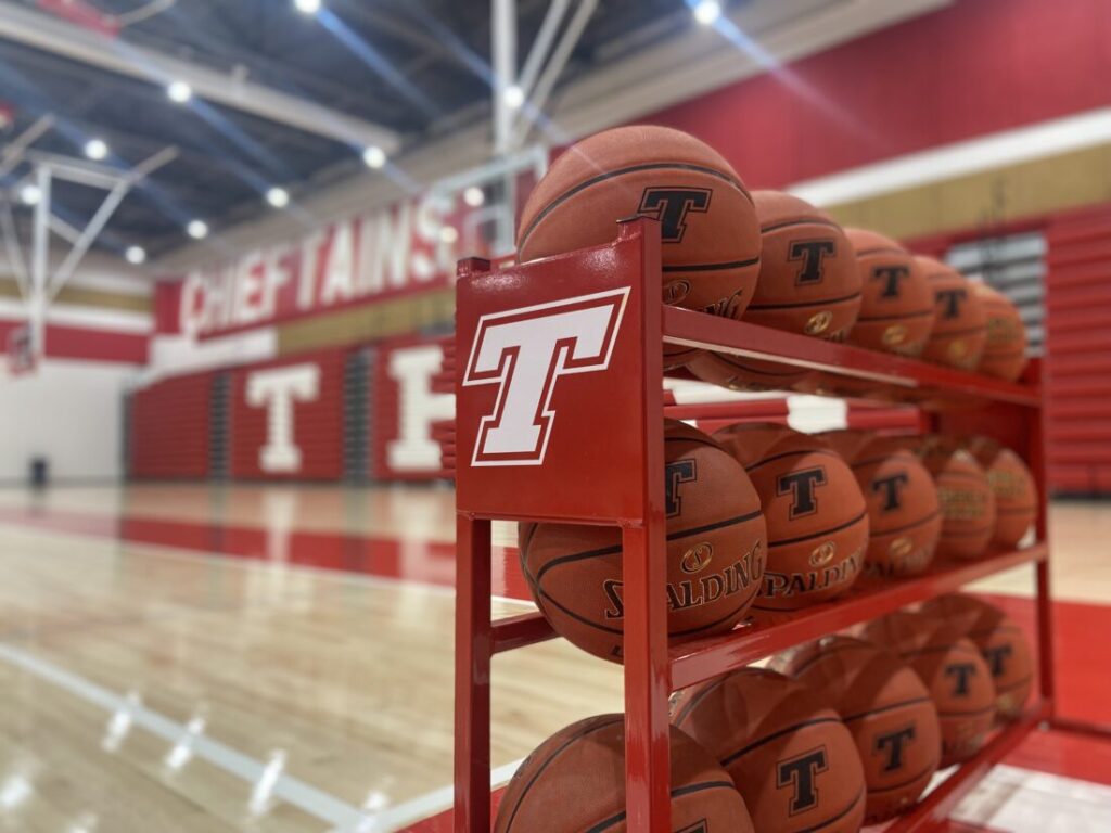 Tonganoxie High basketball teams headed way out west for Garden City tourney | News, Sports, Jobs Tonganoxie High basketball teams headed way out west for Garden City tourney | News, Sports, Jobs