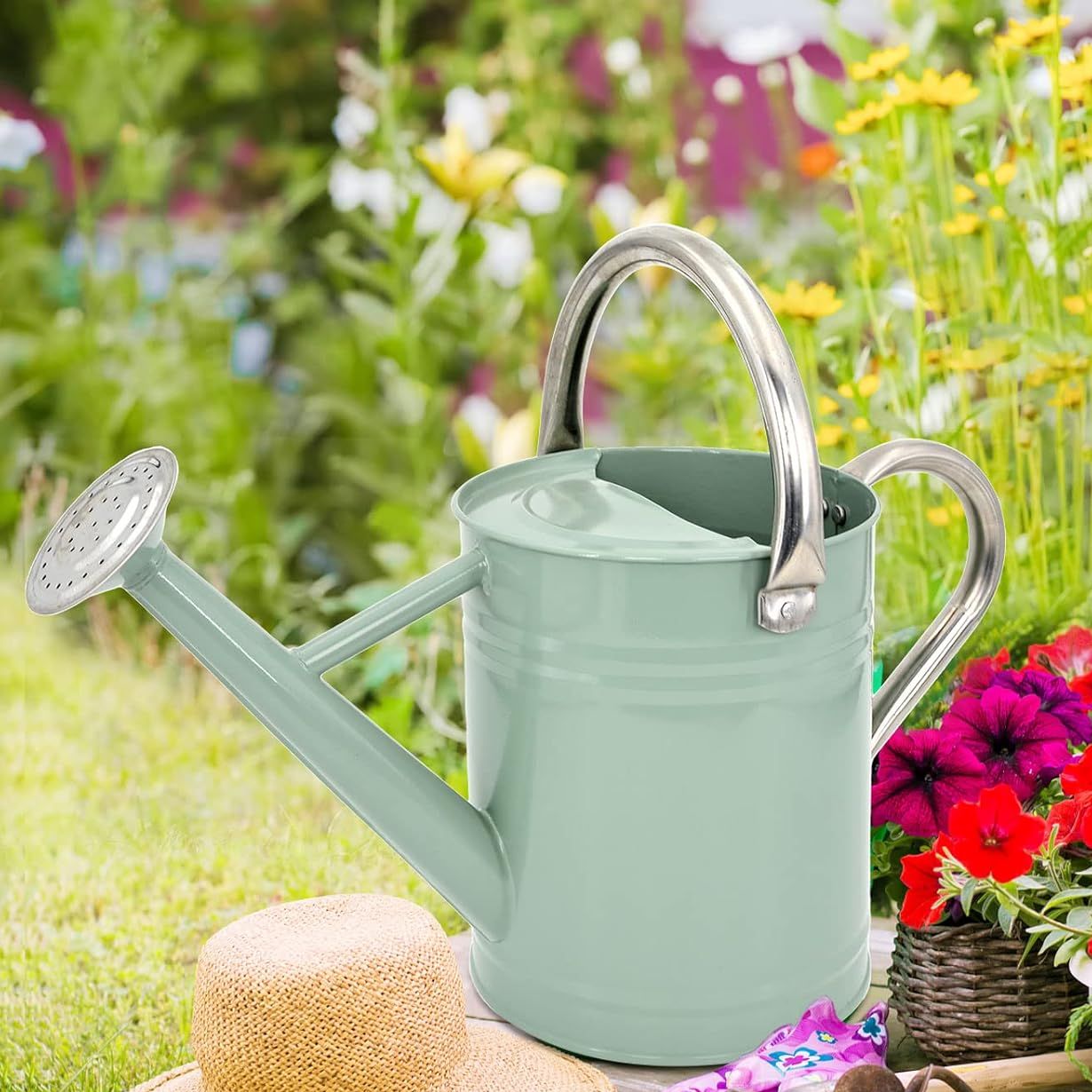 Lechloris Metal Watering Can for Outdoor Plants, Galvanized Steel Watering Can With Removable Spout, 1 Gallon,perfect Home &amp; Garden D&eacute;cor Cream Green