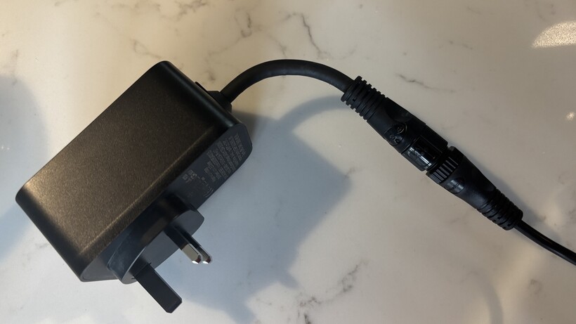 Philips Hue Festavia Globe Outdoor String Lights Review PSU