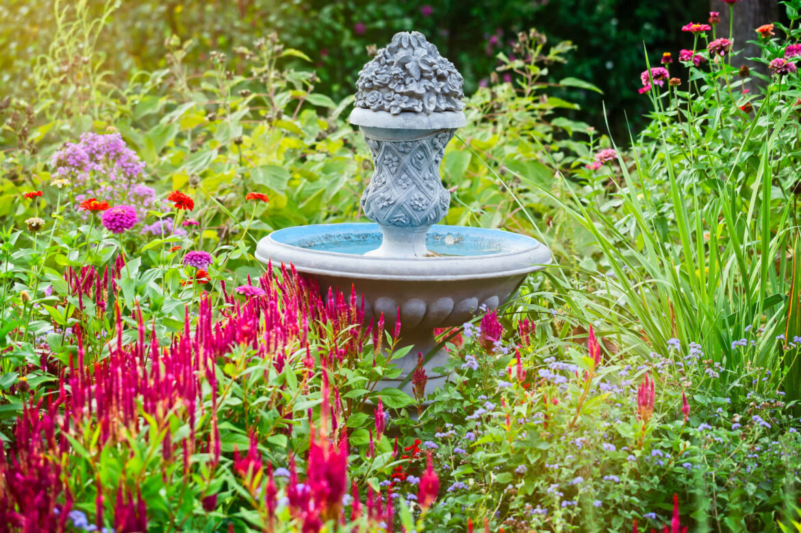 Gardener shares heartwarning video after tiny resident moves into backyard: ‘He looks so happy’ A mom and her young child were delighted when a tiny frog decided to move into the backyard habitat they'd built.