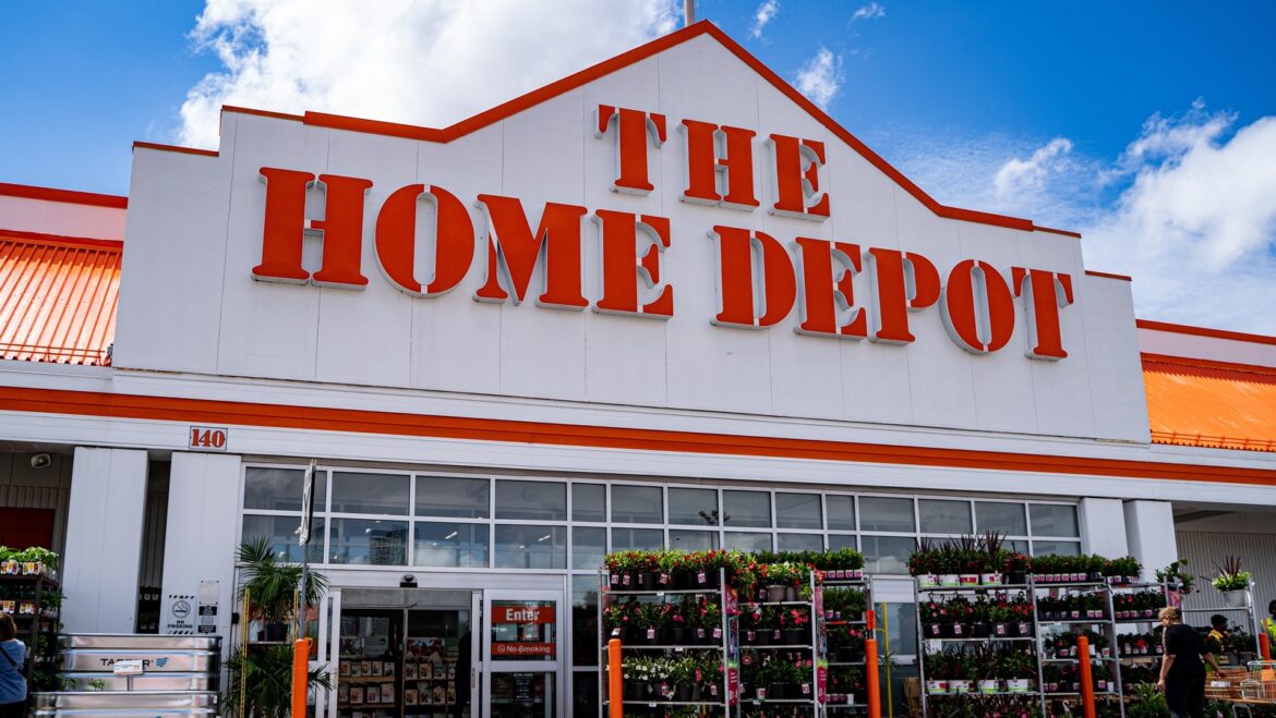5 Free Perks Anyone Can Get At Home Depot