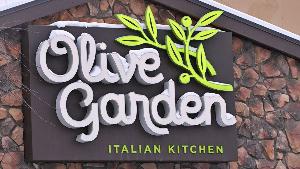Is Olive Garden closing? No, but here’s how false rumor snowballed Is Olive Garden closing? No, but here's how false rumor snowballed