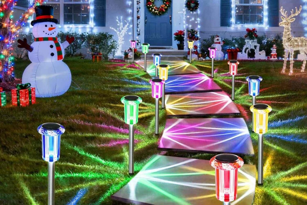 The Best Outdoor Solar Light Deals at Amazon Start at $6