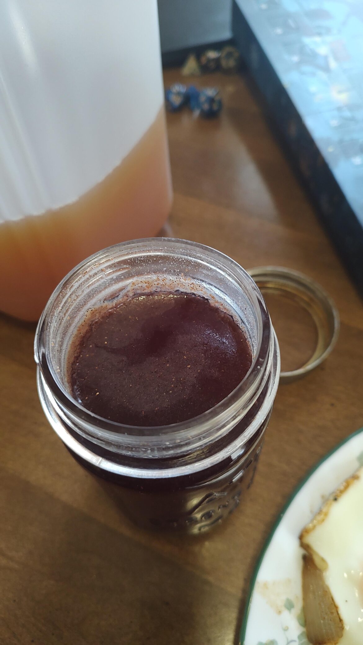 Is this jar of jelly/preserves OK?