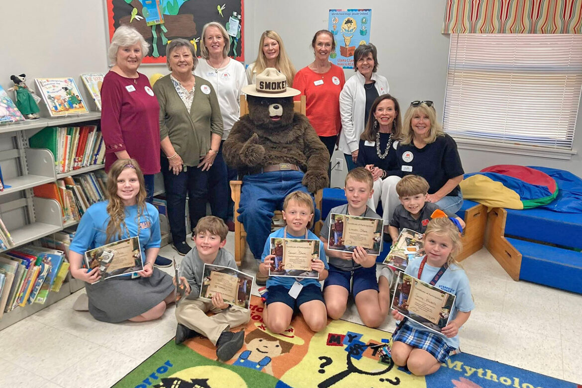 Starkville Academy students win Garden Club’s Smokey Bear Poster Contest Starkville Academy students win Garden Club’s Smokey Bear Poster Contest