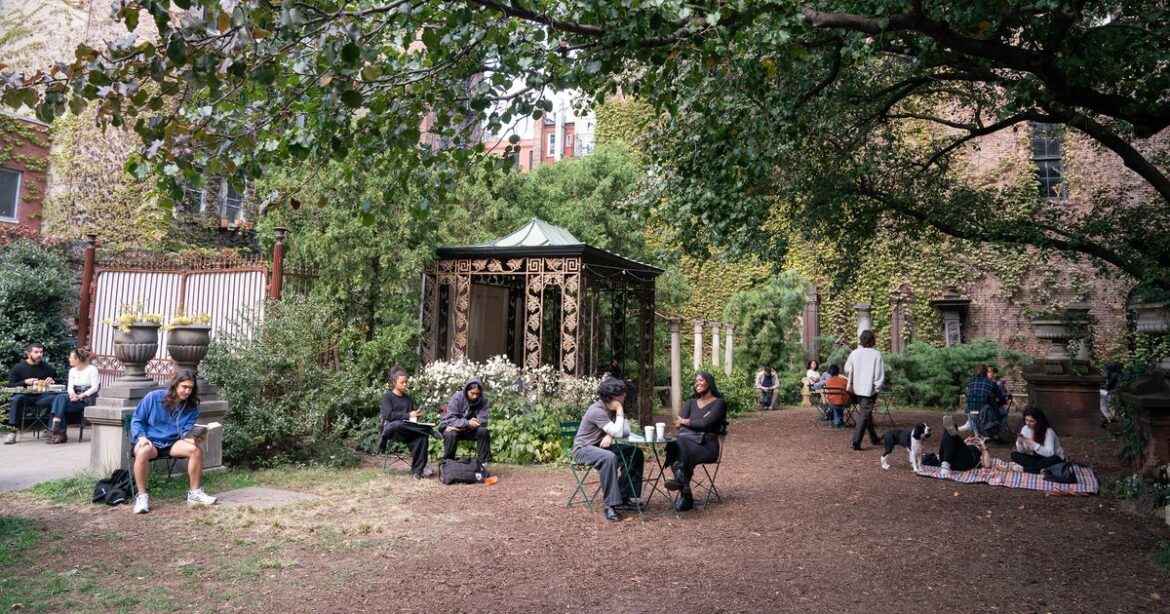 Eric Adams’s Late Move to Save Elizabeth Street Garden Flops Eric Adams’s Late Move to Save Elizabeth Street Garden Flops