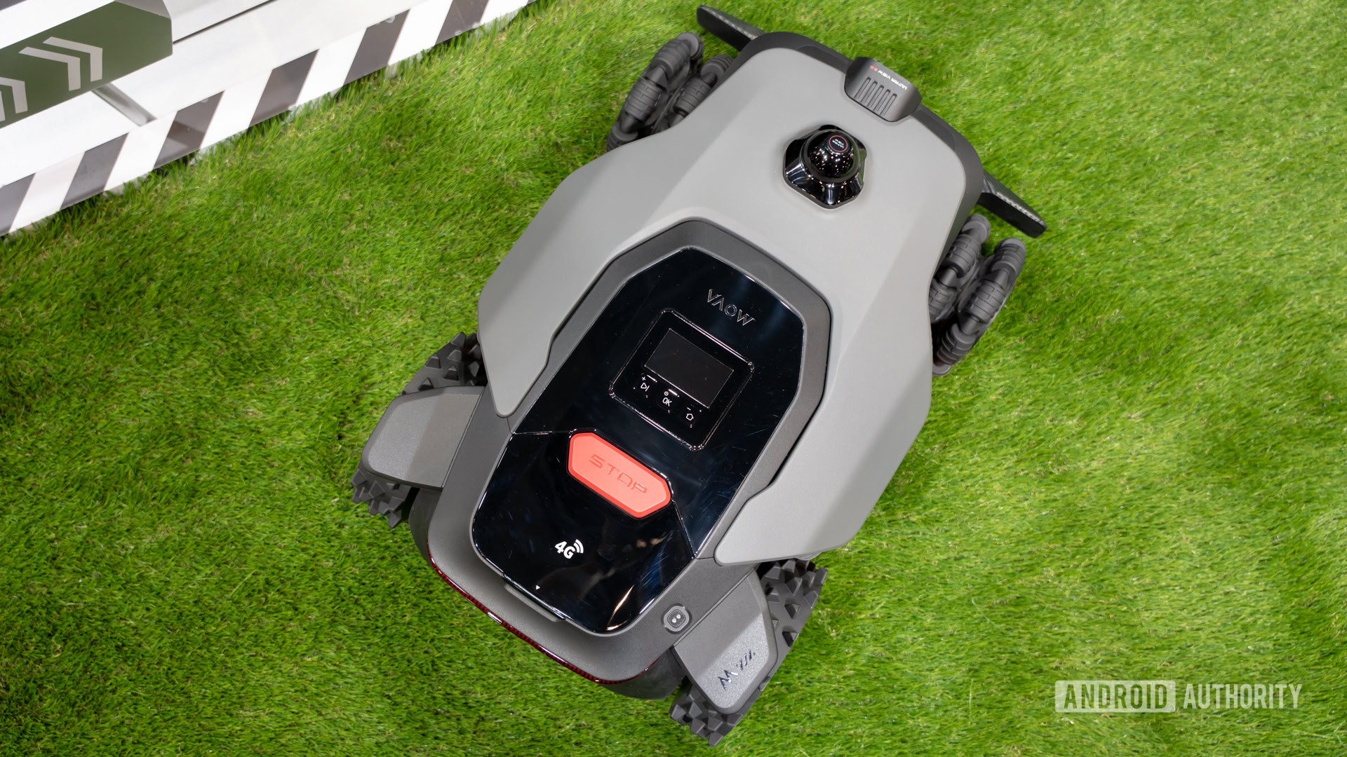 MOVA LiDAX Ultra 2000 robot lawn mower at CES 2026 2