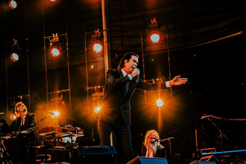Photo Gallery: Nick Cave and The Bad Seeds + Aldous Harding – Alexandra Gardens, Melbourne (30.01.26) Photo Gallery: Nick Cave and The Bad Seeds + Aldous Harding – Alexandra Gardens, Melbourne (30.01.26)