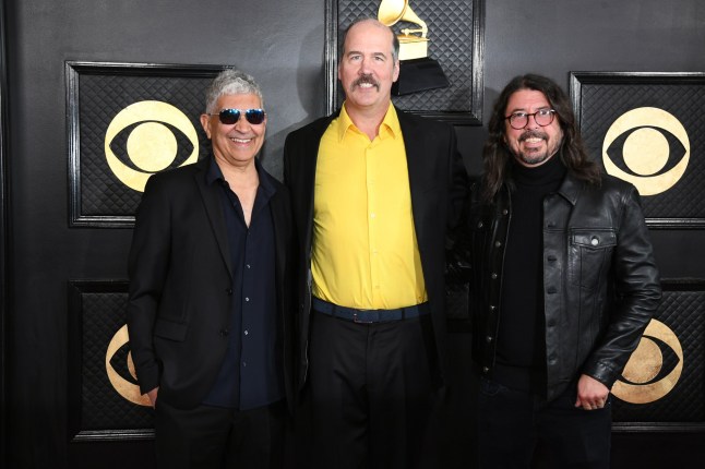 LOS ANGELES, CALIFORNIA - FEBRUARY 05: (FOR EDITORIAL USE ONLY) Pat Smear, Krist Novoselic and Dave Grohl attend the 65th GRAMMY Awards on February 05, 2023 in Los Angeles, California. (Photo by Jon Kopaloff/WireImage)