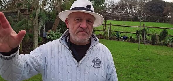 WalkingTalkingGardeners WalkingTalkingGardeners