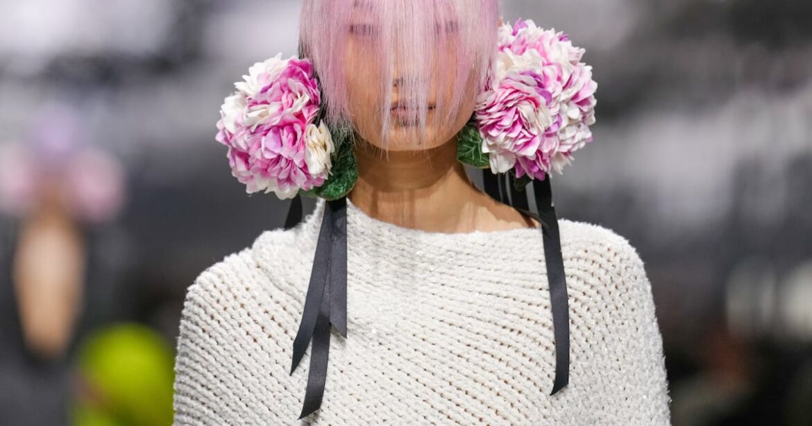 Celebrities gather at Musée Rodin as Dior unveils garden spectacle - WSB-TV Channel 2