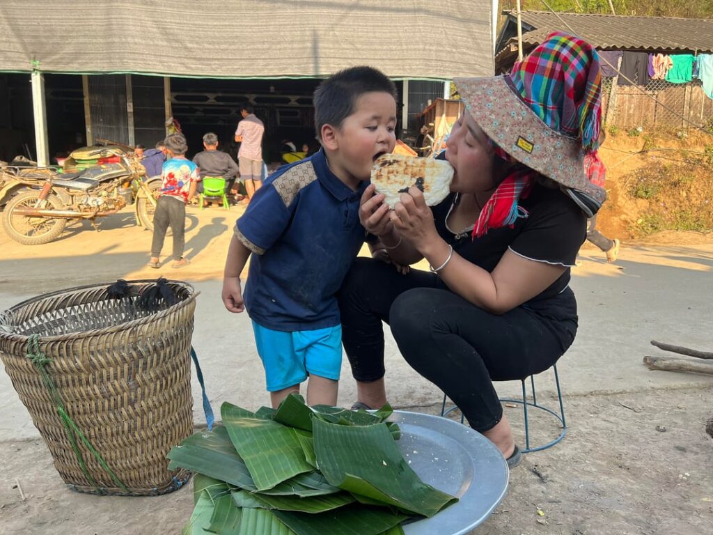 A Day Making Rice Cakes in the Countryside | A Simple Yet Heartwarming Job