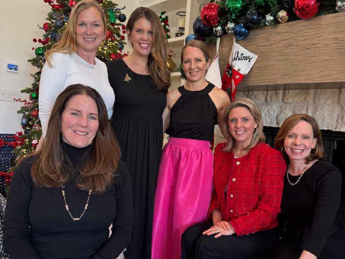 Garden Club hosts Dec. social