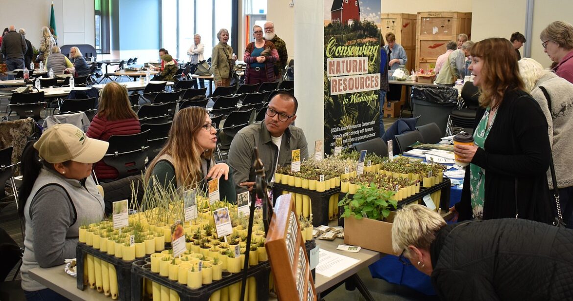 Veggies the focus of April gardening symposium Veggies the focus of April gardening symposium