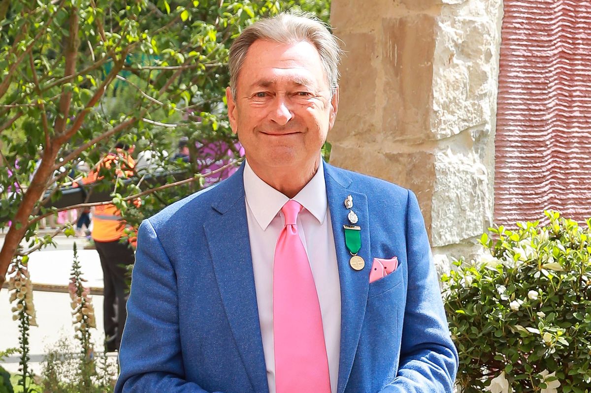 LONDON, ENGLAND - MAY 19: Alan Titchmarsh walks through the Killik & Co 'Save for a Rainy Day' Garden at Chelsea Flower Show on May 19, 2025 in London, England. (Photo by Dave Benett/Getty Images for Killik & Co)