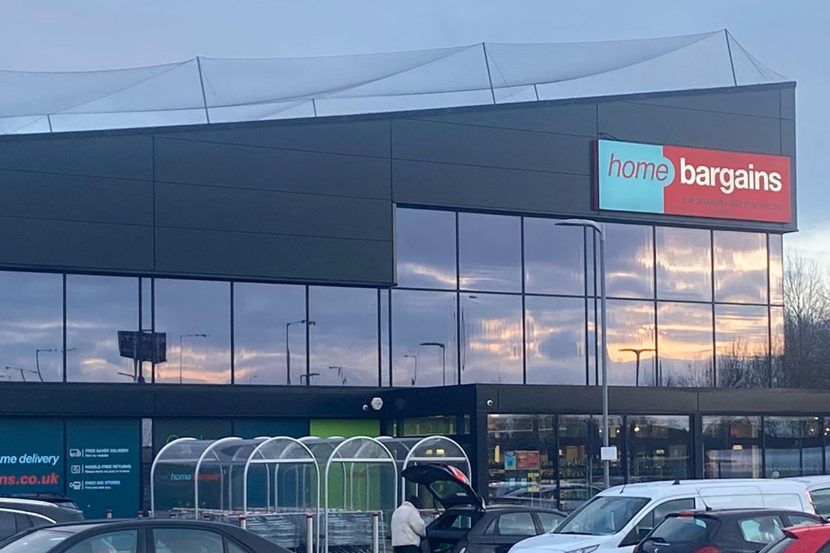 Home Bargains is updating its garden collection with solar lights from £2.99