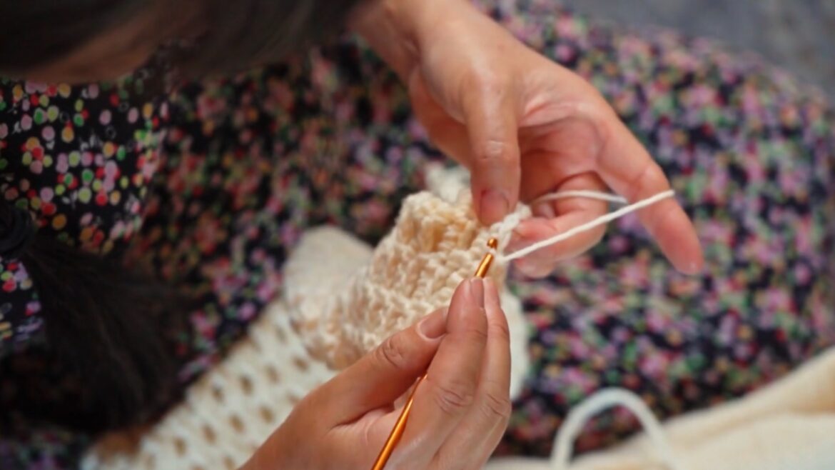 10 “Grandma Hobbies” That Ease Anxiety Symptoms – From Crocheting to Gardening 10 “Grandma Hobbies” That Ease Anxiety Symptoms - From Crocheting to Gardening