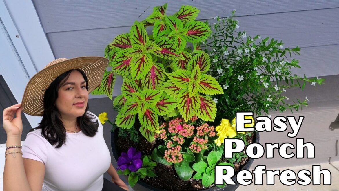 Spring Porch Decor with Flowers | Simple Container Gardening Ideas