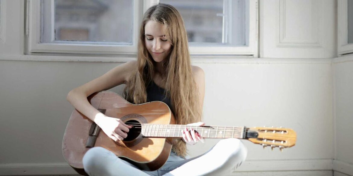 Neuroscientists say a simple trick will help you learn any new skill a lot faster