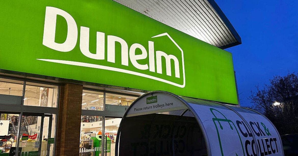 Dunelm’s ‘chic’ £25 spring garden item makes front of any house ‘look beautiful’ Daily Mirror