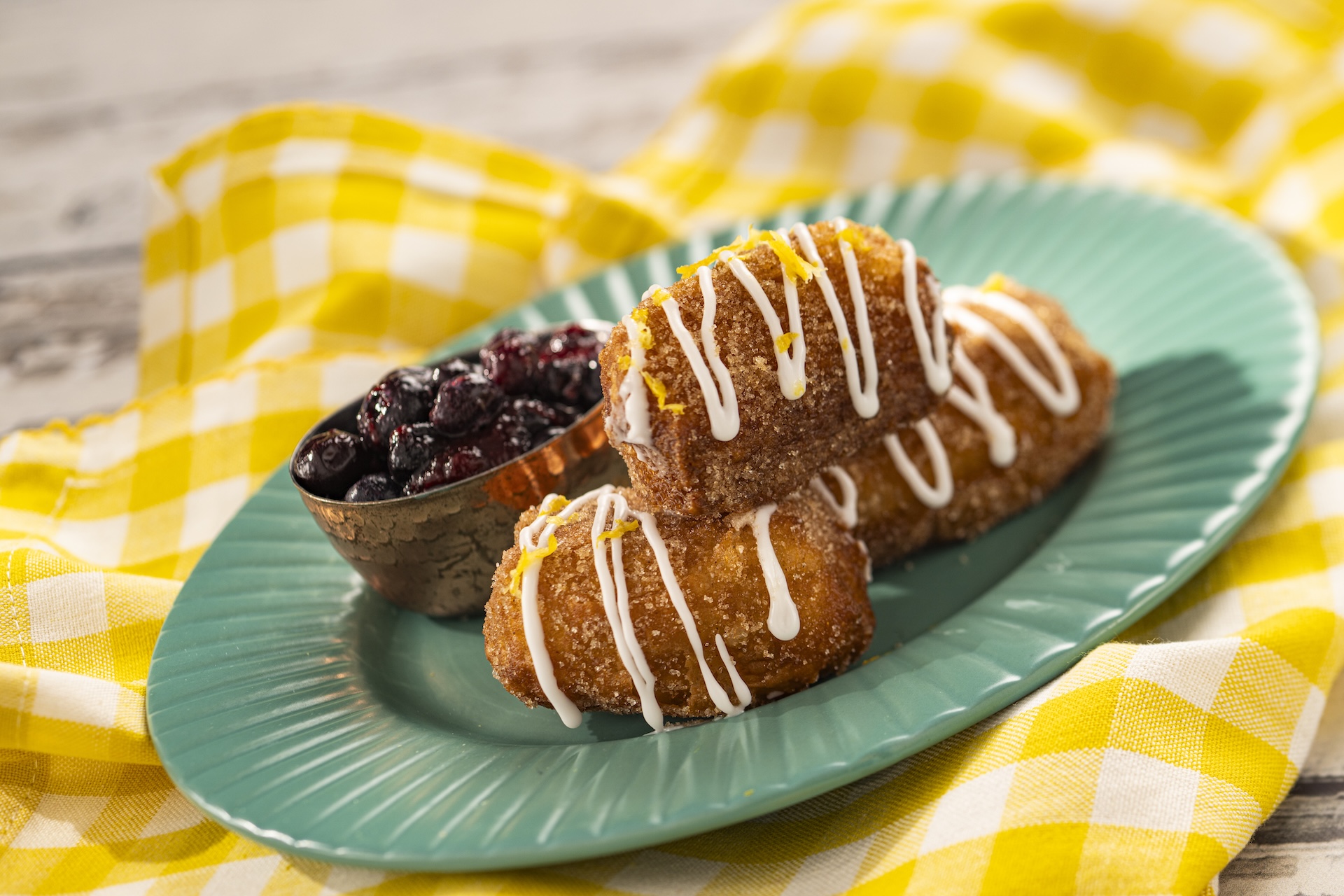 2026-WDW-FG-Foodie-Guide-CinnamonBeignets