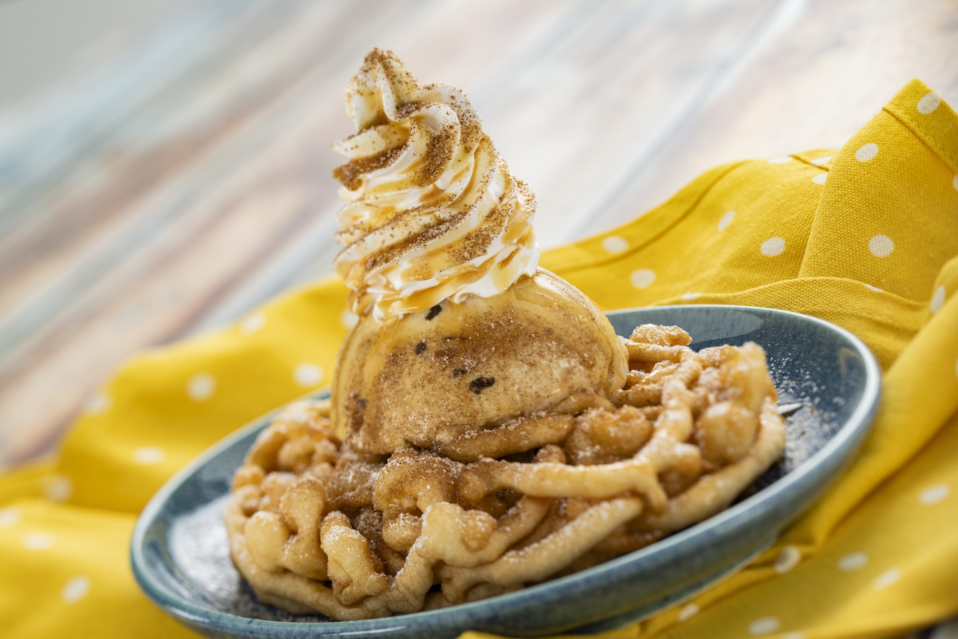 2026-WDW-FG-Foodie-Guide-FunnelCake