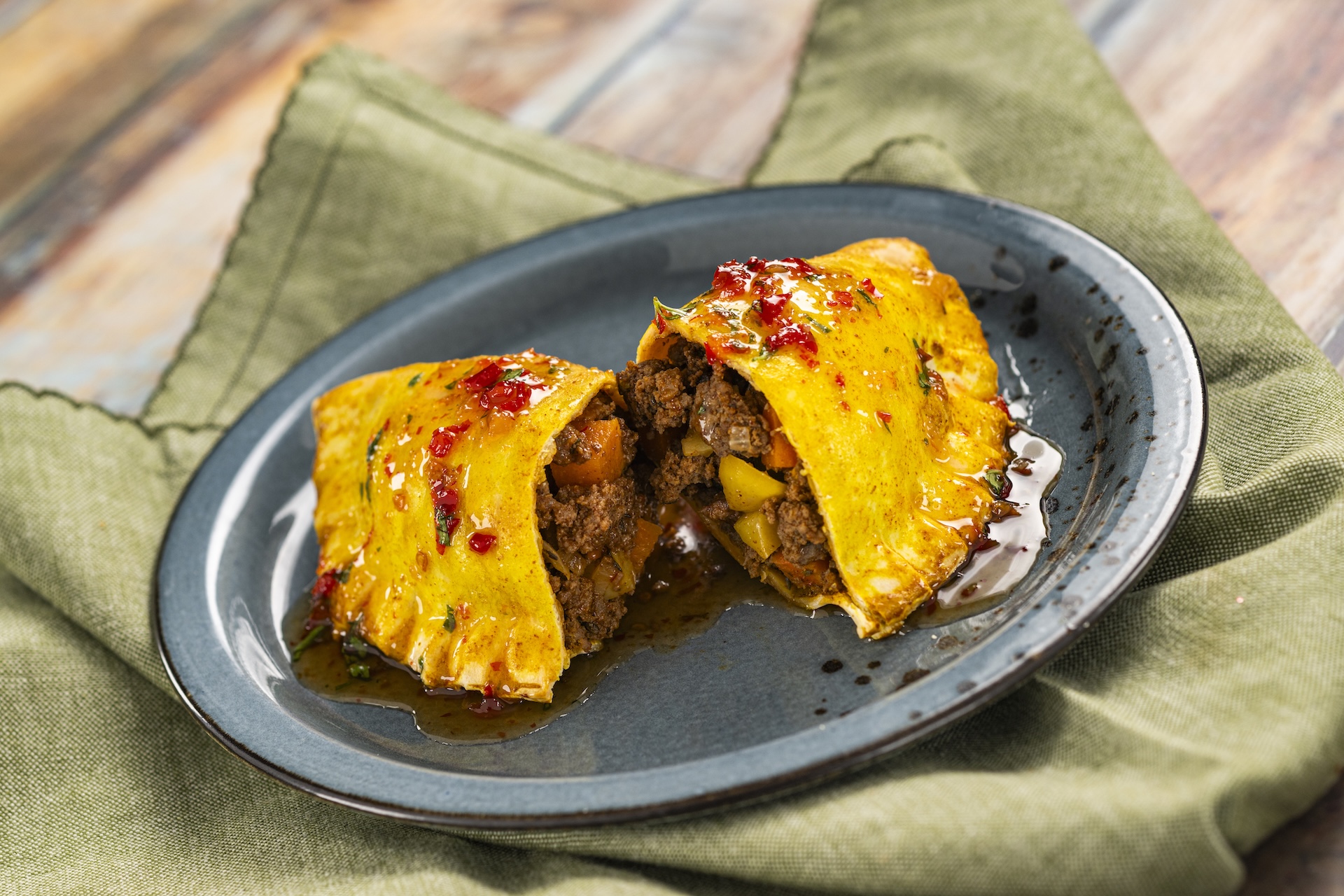 2026-WDW-FG-Foodie-Guide-BeefPie