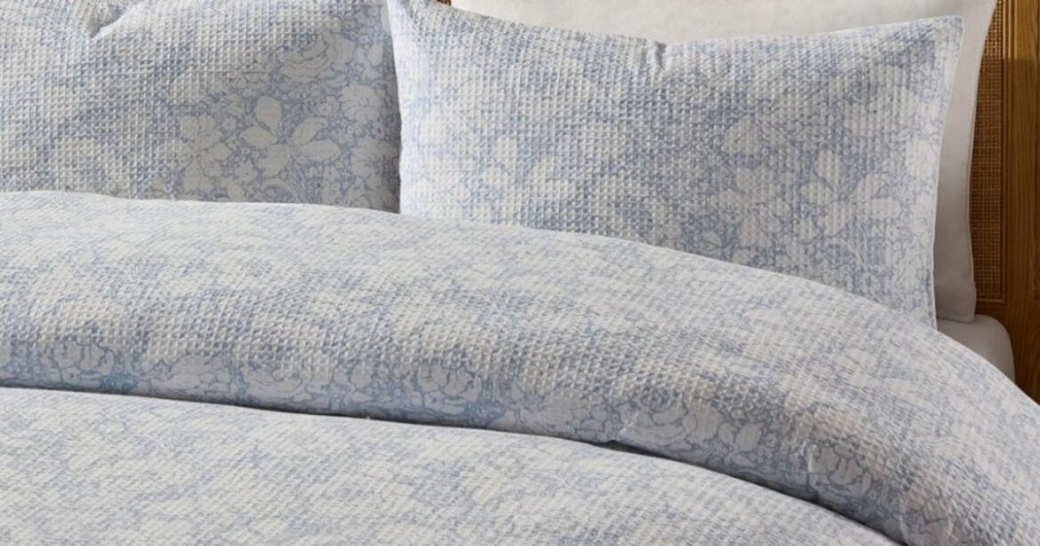 Dusk’s £70 ‘inspired by a country garden’ bedding reduced to £35 Liverpool Echo