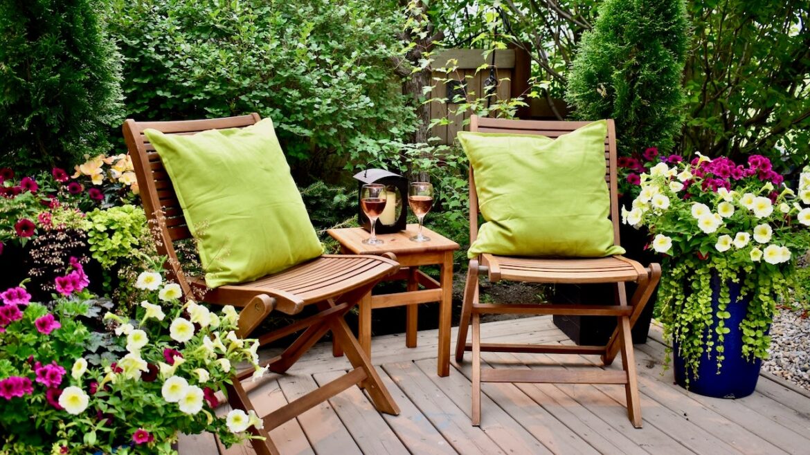 Wayfair’s Tax Refund Sale: Up to 82% off patio sets, pathway lights, outdoor rugs and more Wayfair’s Tax Refund Sale: Up to 82% off patio sets, pathway lights, outdoor rugs and more