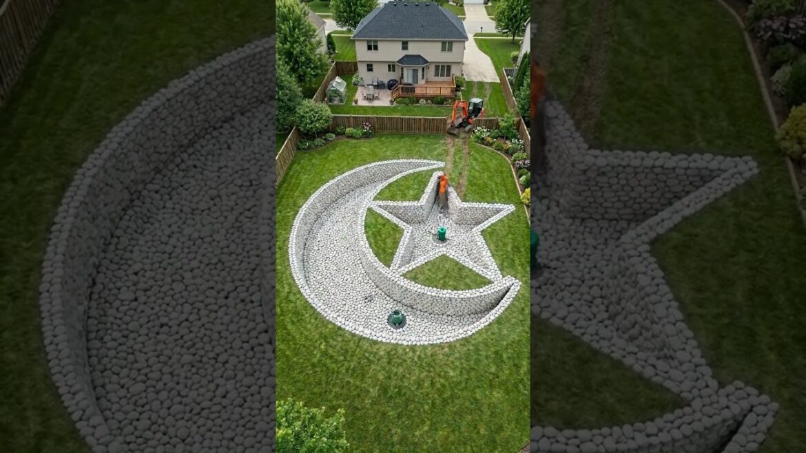 Building a GIANT STAR AND MOON In This Backyard! 🌟🌙🤯