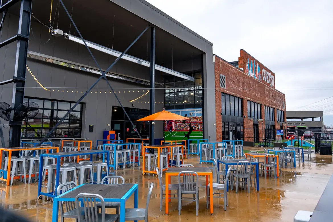 Now open, K9 Garden combines dog park, full-service restaurant, bar, and event facilities Now open, K9 Garden combines dog park, full-service restaurant, bar, and event facilities