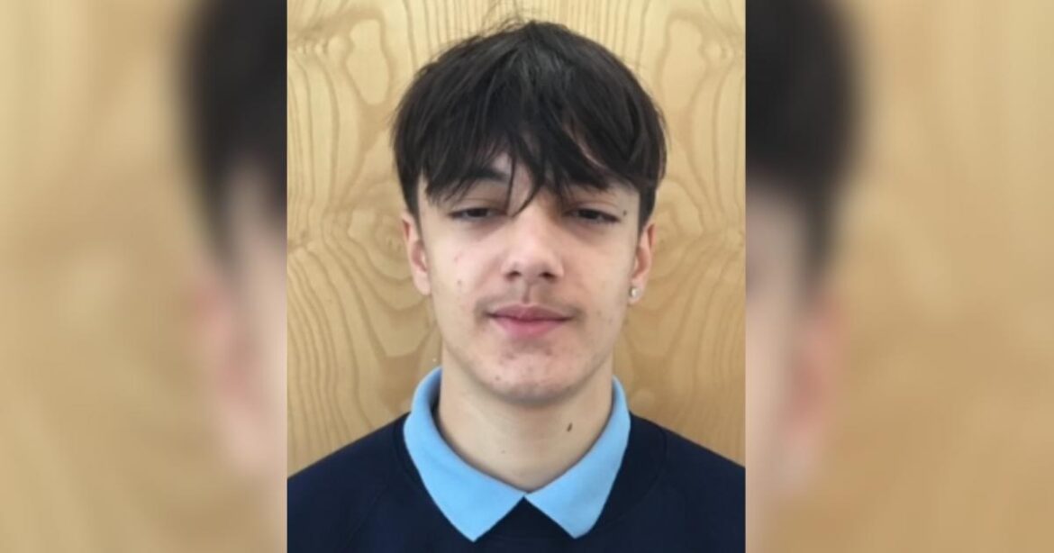 Appeal to find missing teenager last in Welwyn Garden City