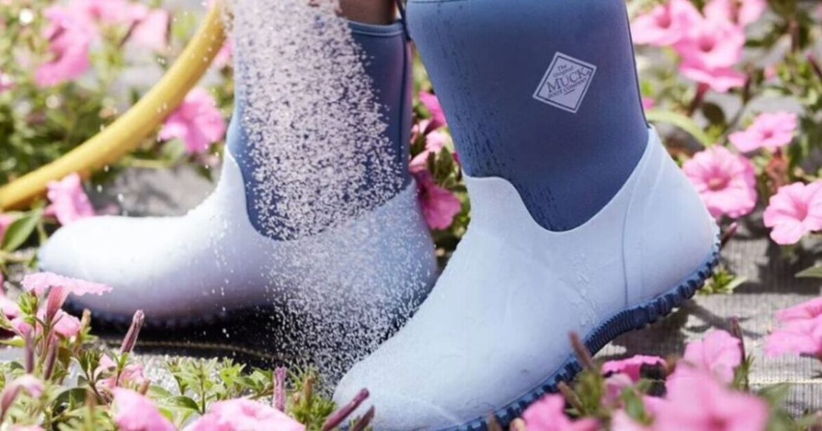 Gardening fans buy two pairs of 'comfy' RHS-approved winter boots