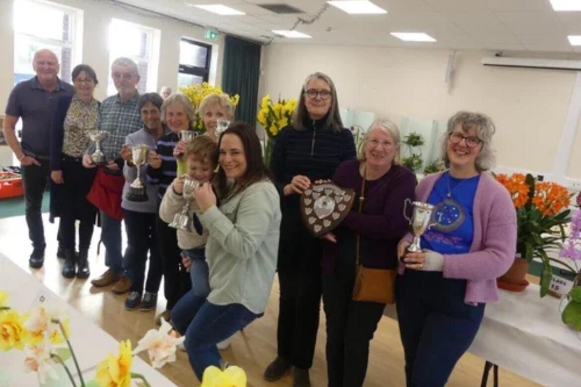 ‘Thriving community garden initiative’ recognised at Wimborne Gardening Club 'Thriving community garden initiative' recognised at Wimborne Gardening Club
