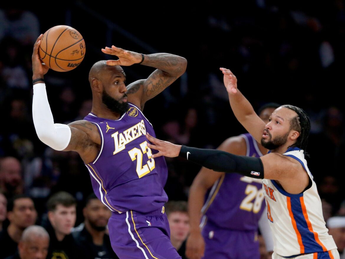 Knicks beat Lakers; spoil LeBron James’s 32nd game at Madison Square Garden | Basketball News Knicks beat Lakers; spoil LeBron James’s 32nd game at Madison Square Garden | Basketball News