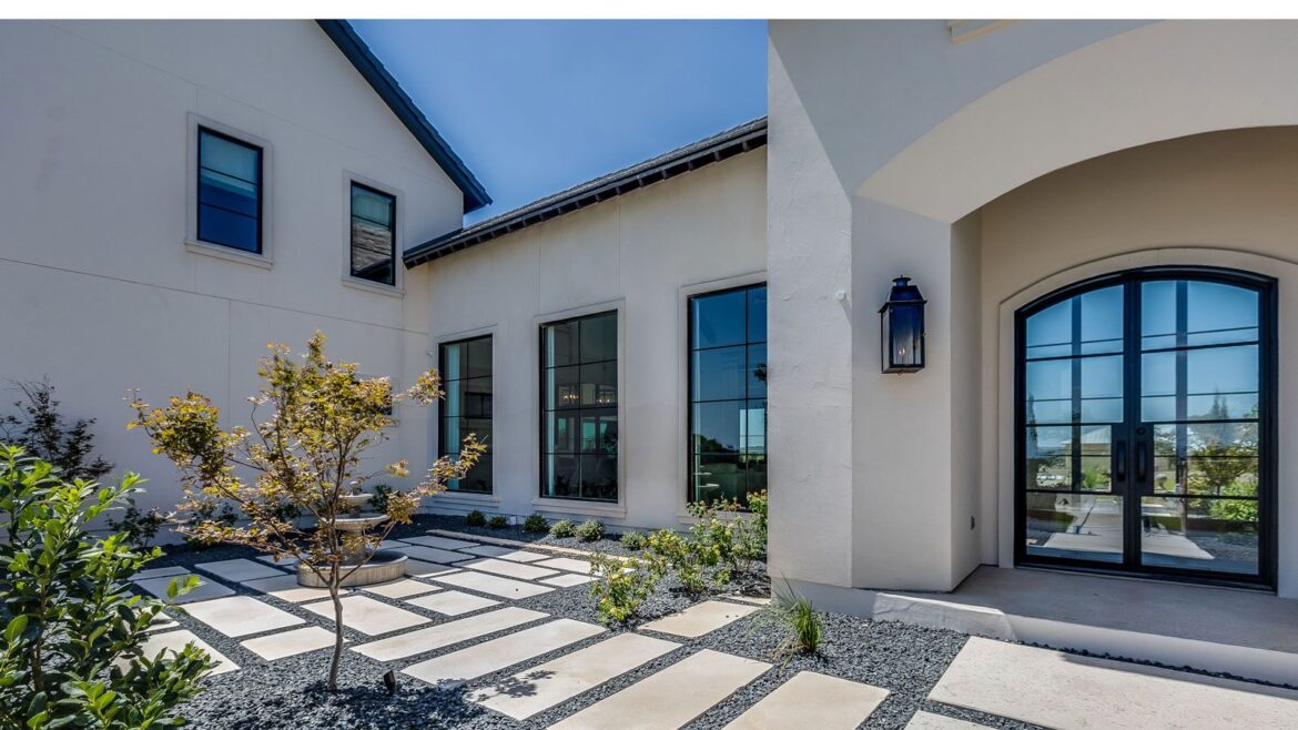 ‘Fire Moats’ Can Protect Your Home From Wildfires front yard paving and plants