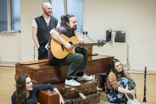 Ann Marcuson (Mrs Winthrop), Henry Jenkinson (Archibald), Elliot Mackenzie (Dickon), and Stephanie Cremona credit Marc Brenner