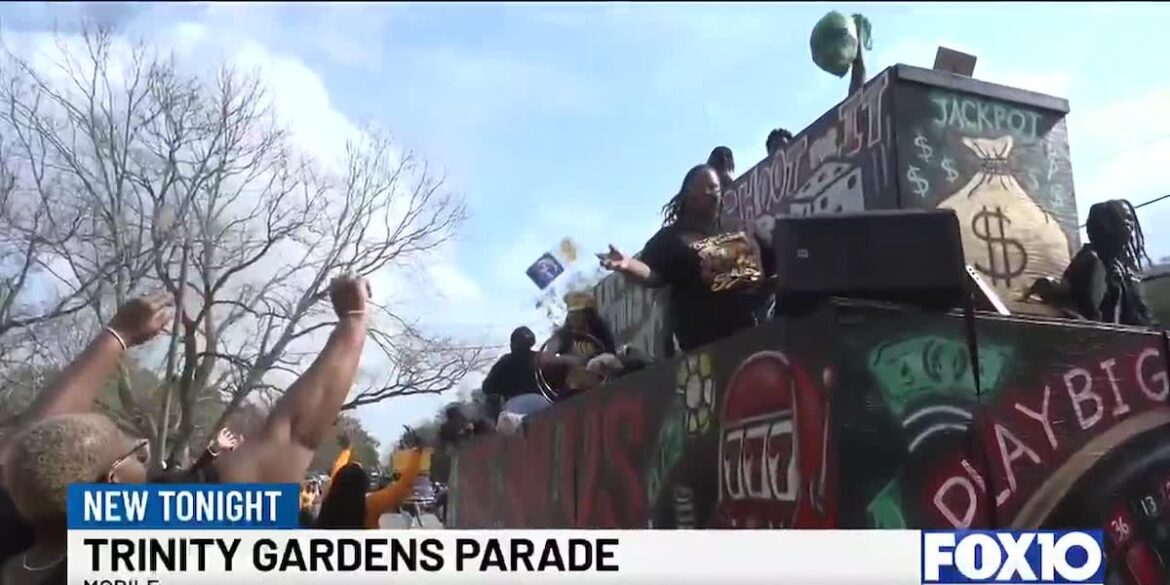 Thousands turn out for Trinity Gardens Parade Thousands turn out for Trinity Gardens Parade