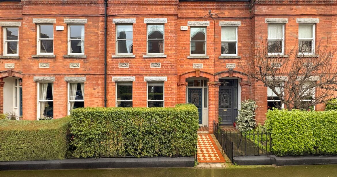 Handsome Edwardian with garden room extension on quiet Sandymount road – The Irish Times