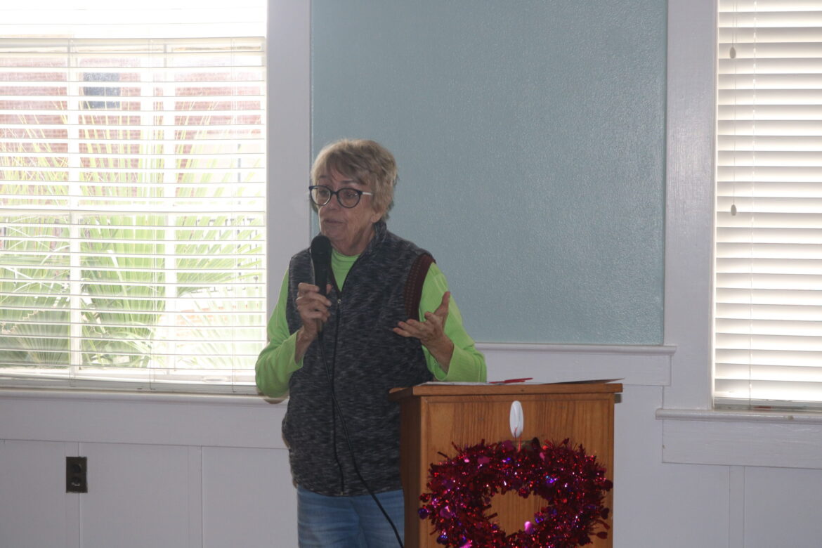 Madison Garden Club learns about Hearthstone Botanical Gardens