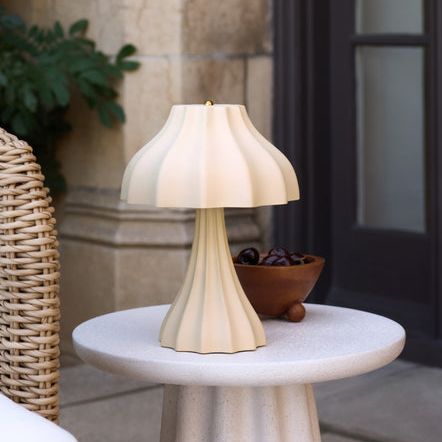 Cading Outdoor Cordless Table Lamp