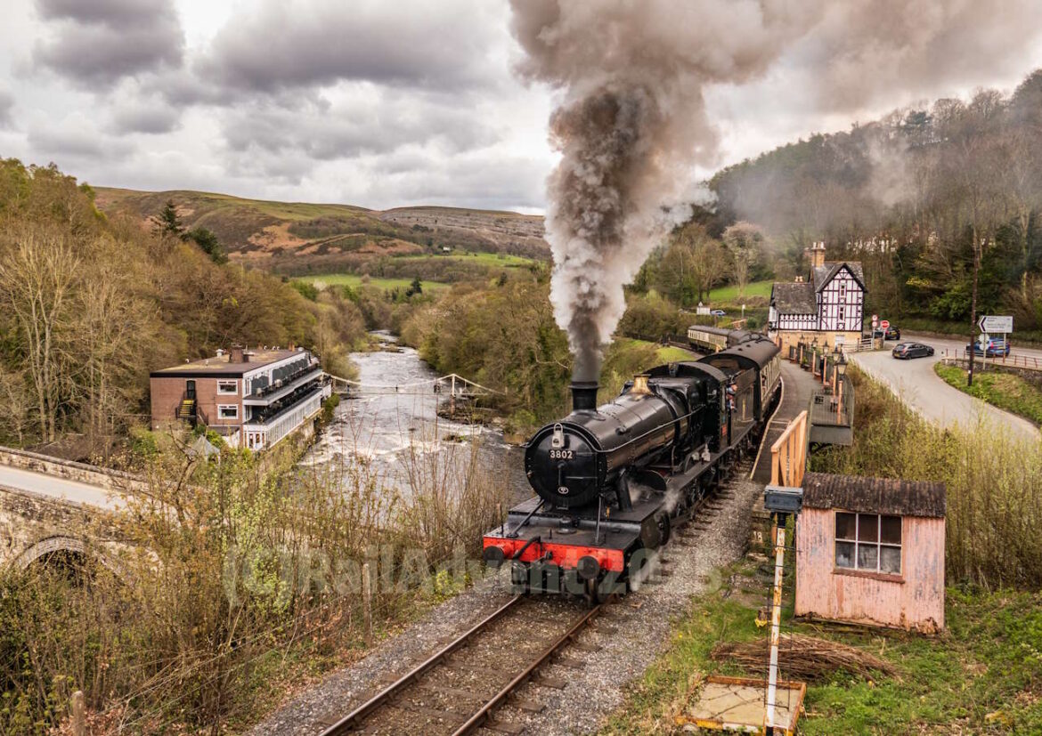 3802 at Berwyn on the Llangollen Railway