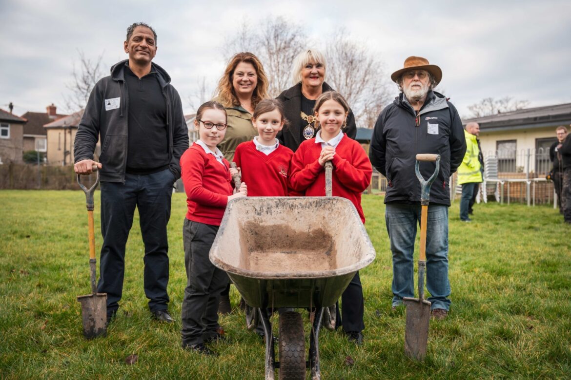 Spades in the Ground for Pioneering Primary School Eco-Garden