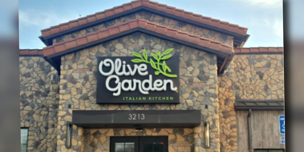 2 men shot at Warrensville Heights Olive Garden 2 men shot at Warrensville Heights Olive Garden