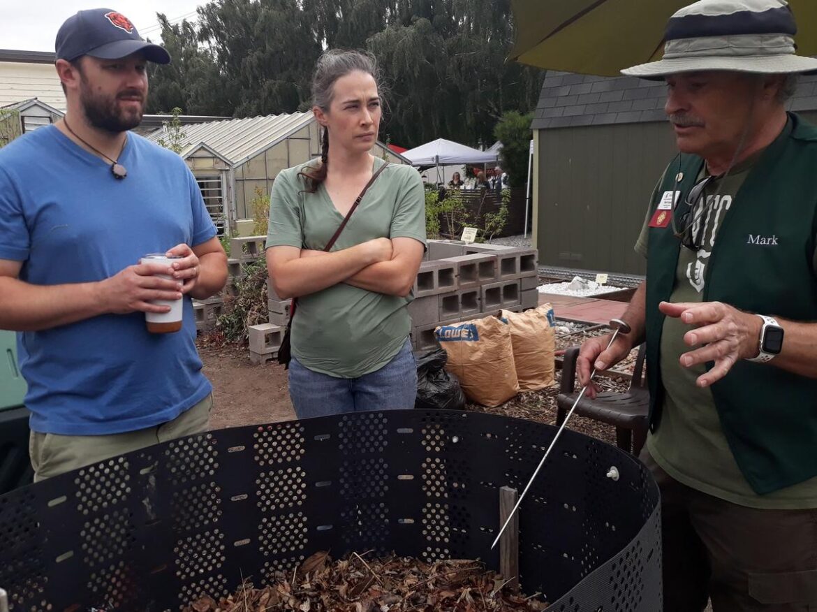 WSU Extension Brings Back Plant Clinic