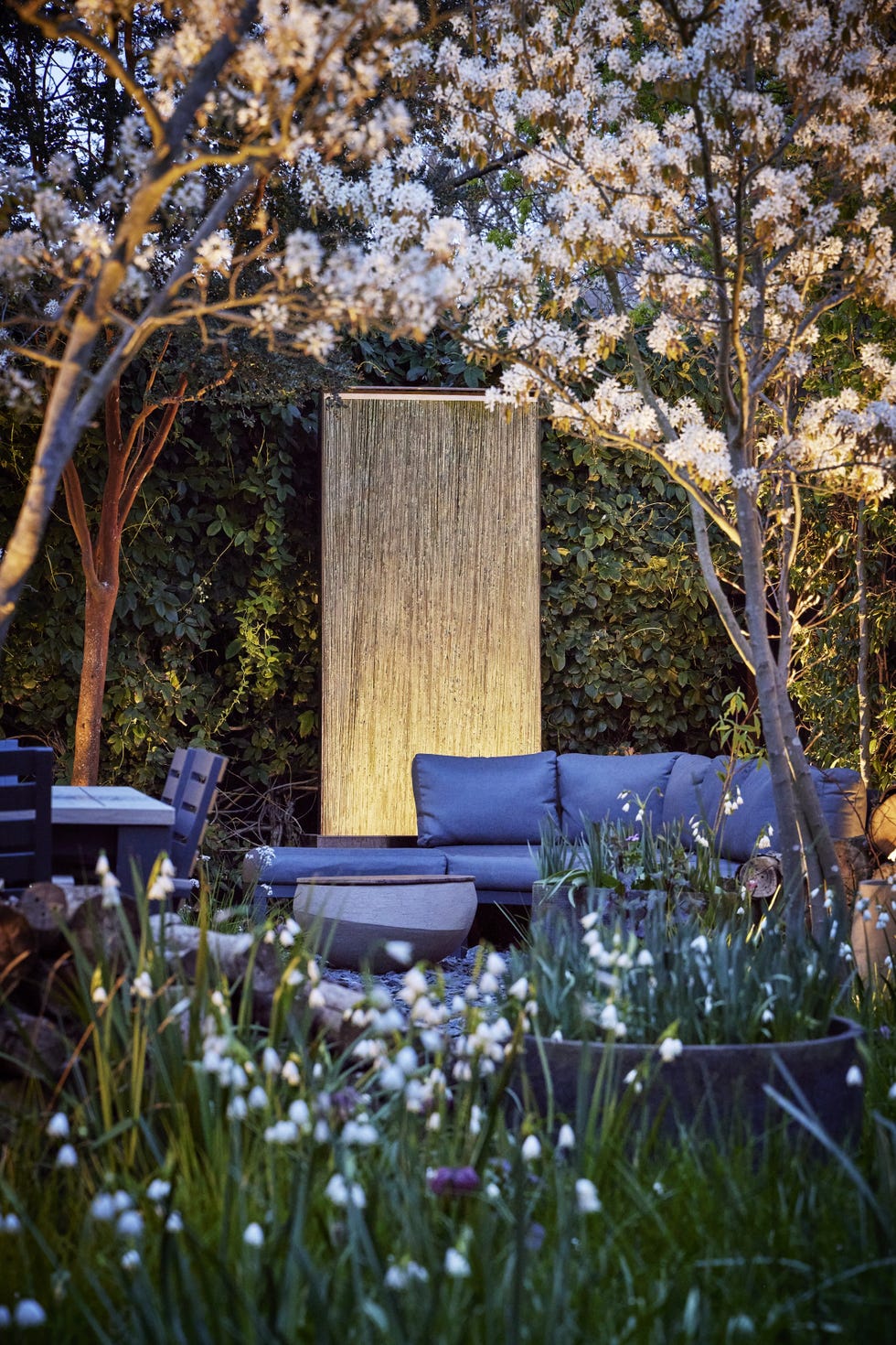 woodlandstyle garden in chiswick