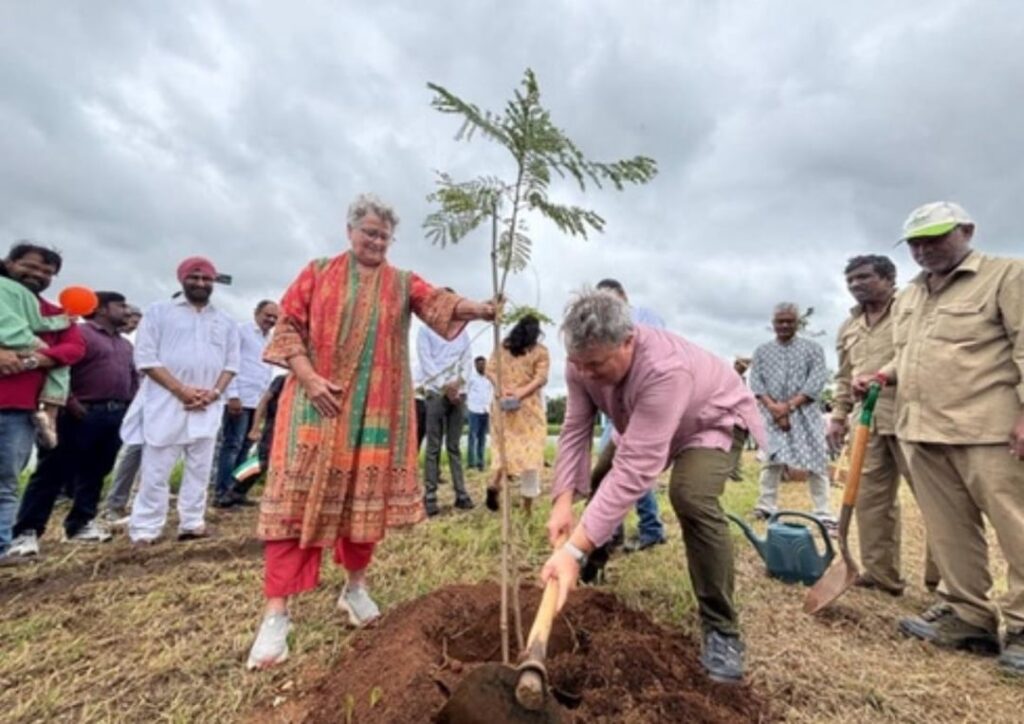 The tremendous feeling of planting a tree is unparalleled