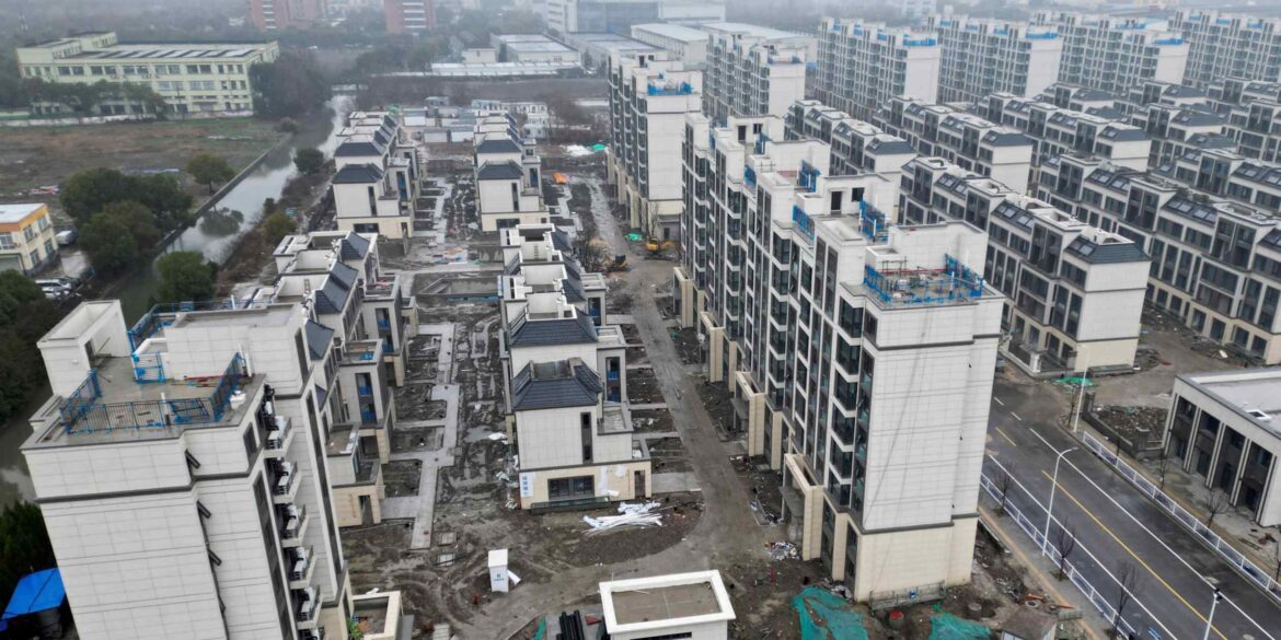 Country Garden winding-up case dismissed, clearing restructuring path