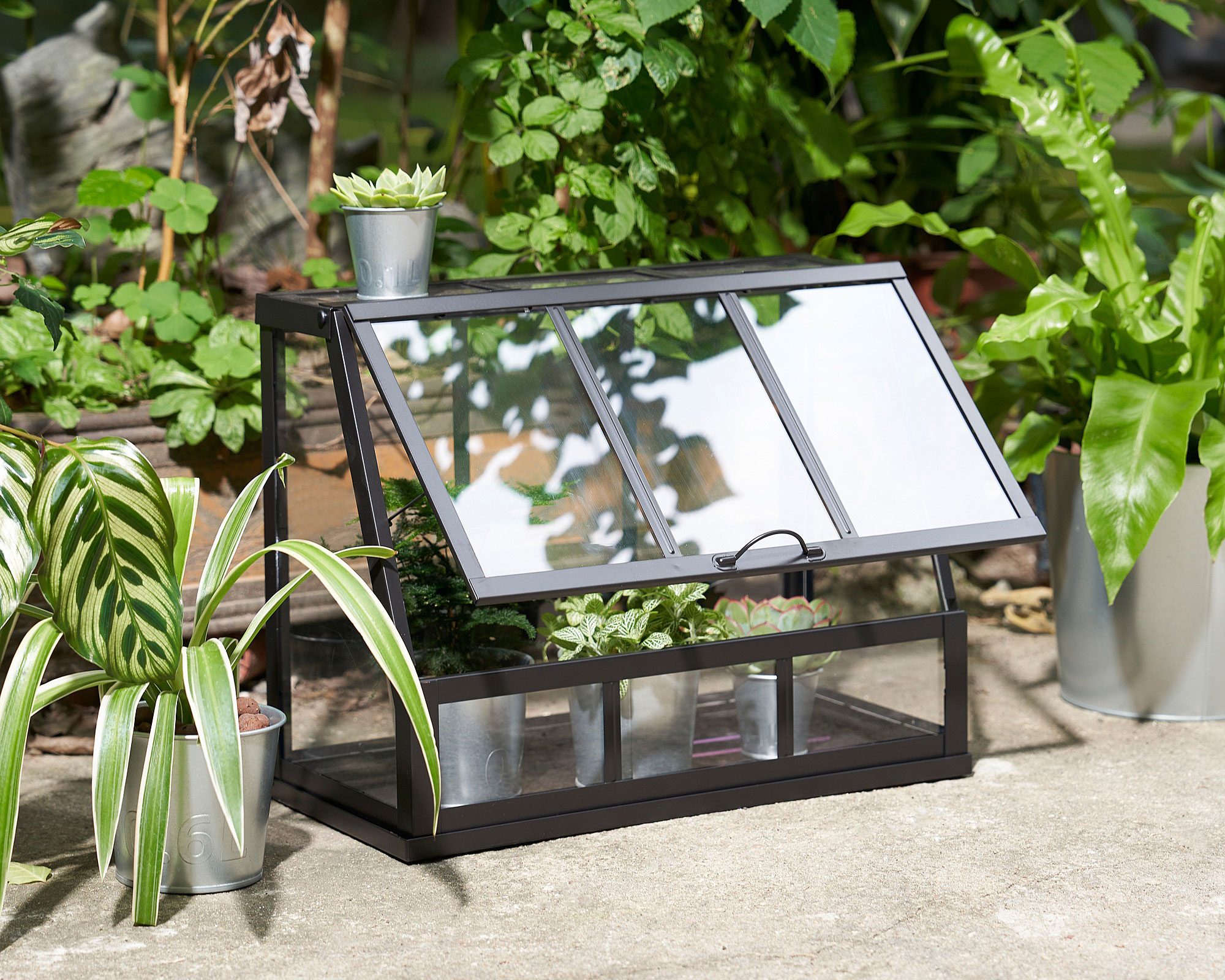 IKEA &Aring;KERB&Auml;R Greenhouse