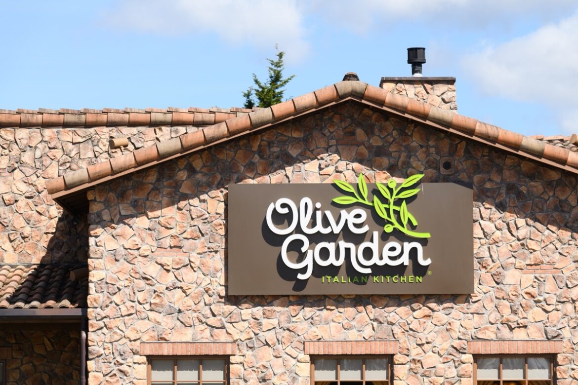 5 Best Olive Garden Orders, According to Chefs